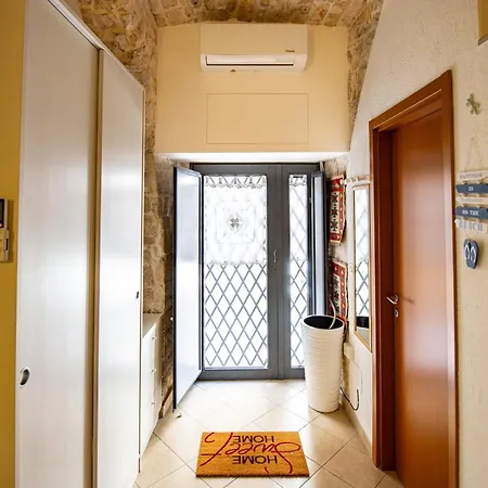 La Piccola Dimora Apartment Giovinazzo Exterior photo